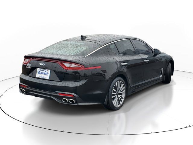 2019 Kia Stinger Base