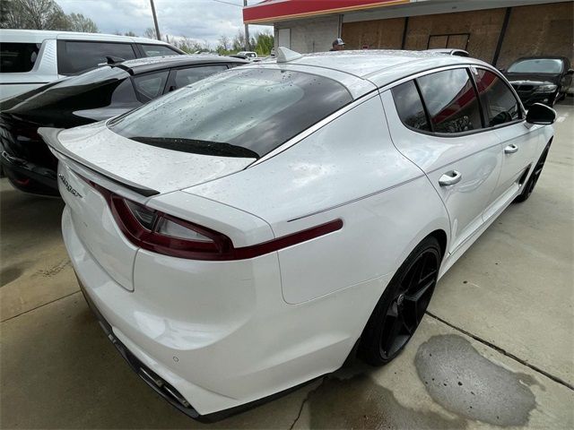 2019 Kia Stinger Base