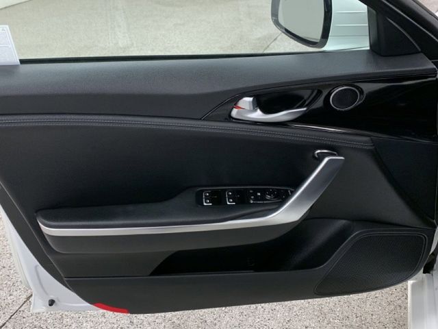 2019 Kia Stinger Base