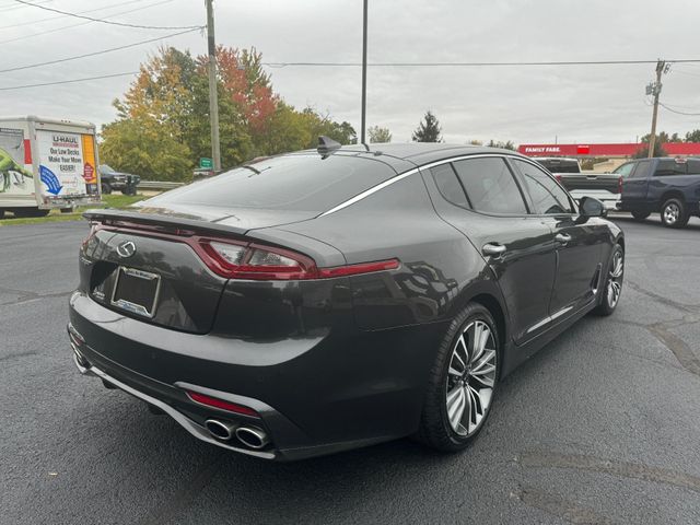 2019 Kia Stinger Base