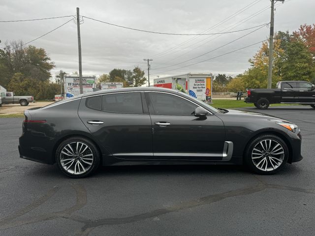 2019 Kia Stinger Base