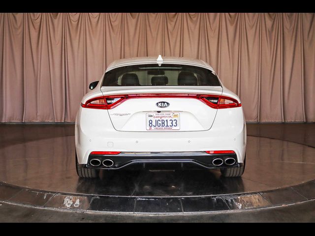 2019 Kia Stinger Base