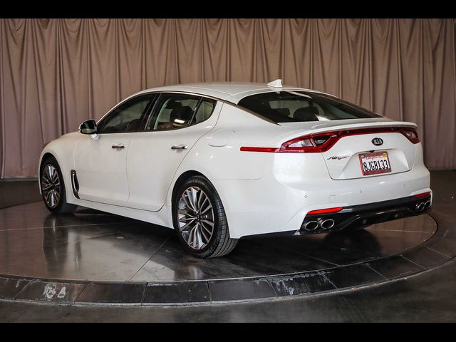 2019 Kia Stinger Base