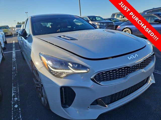 2019 Kia Stinger GT2