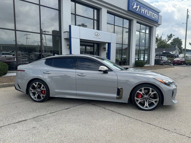 2019 Kia Stinger GT2