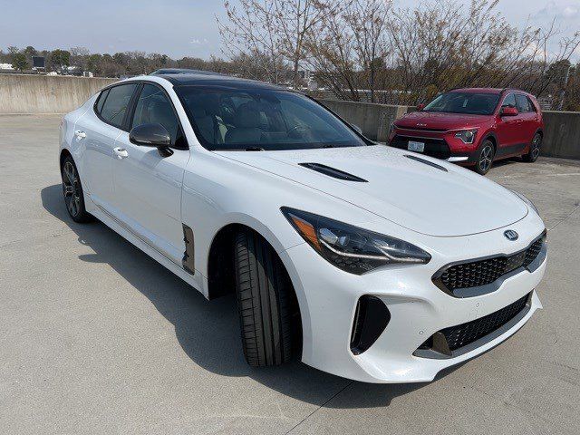 2019 Kia Stinger GT2