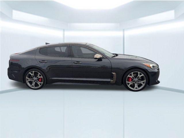 2019 Kia Stinger GT2