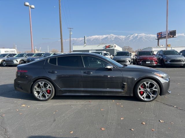 2019 Kia Stinger GT2