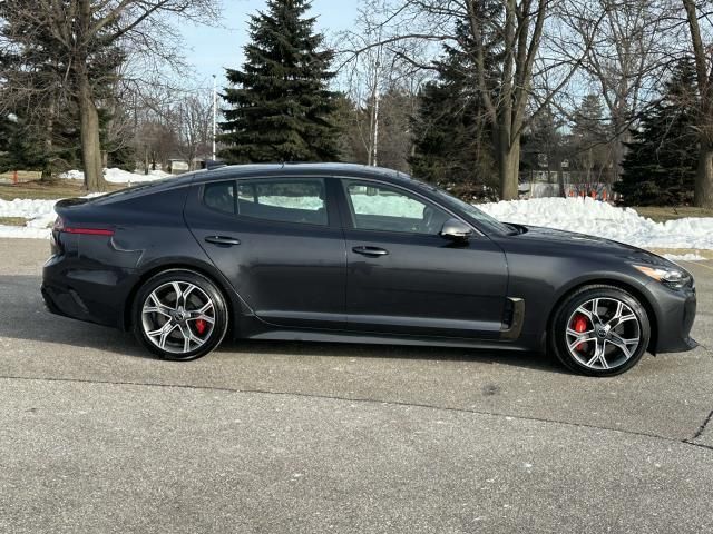 2019 Kia Stinger GT2