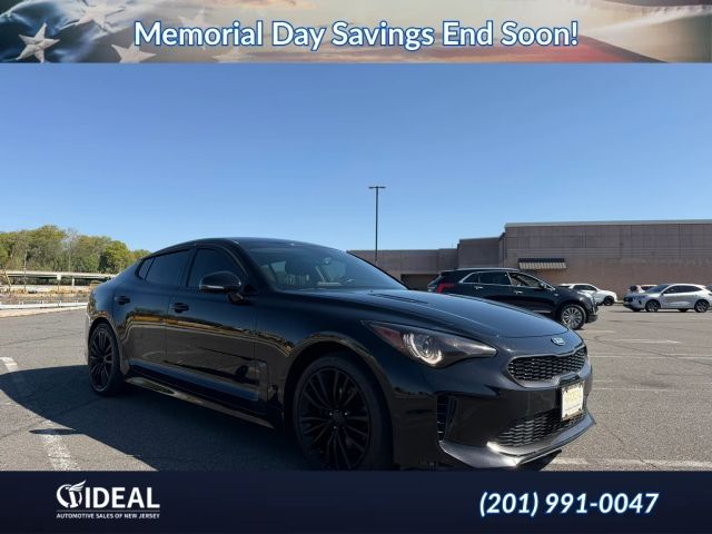 2019 Kia Stinger Base