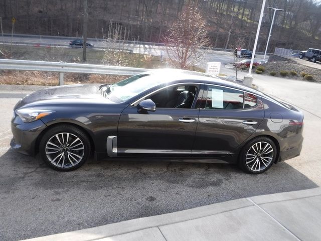 2019 Kia Stinger Base