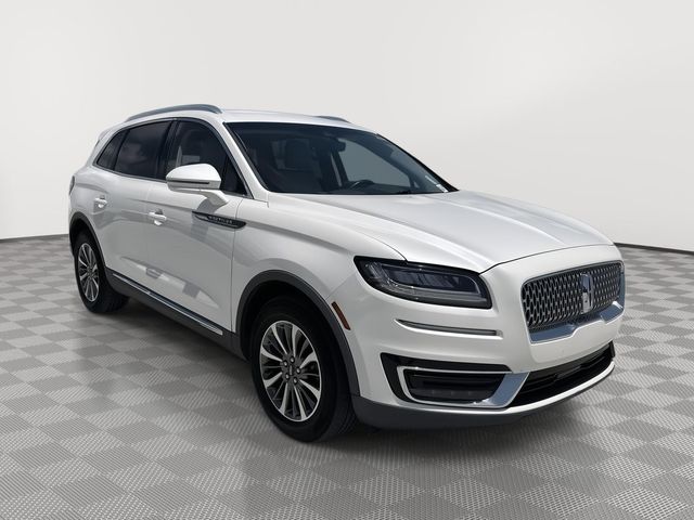 2019 Lincoln Nautilus Select