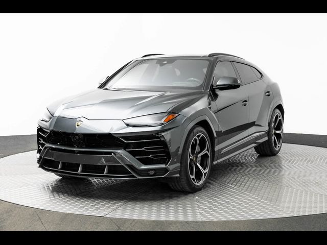 2019 Lamborghini Urus Base