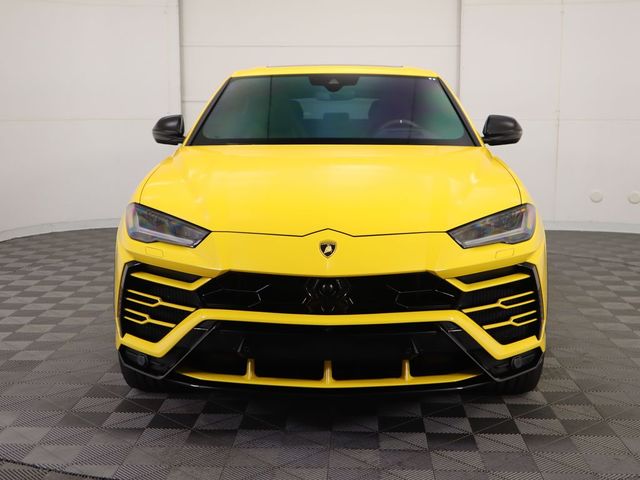 2019 Lamborghini Urus Base