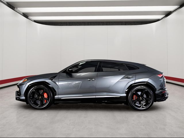 2019 Lamborghini Urus Base