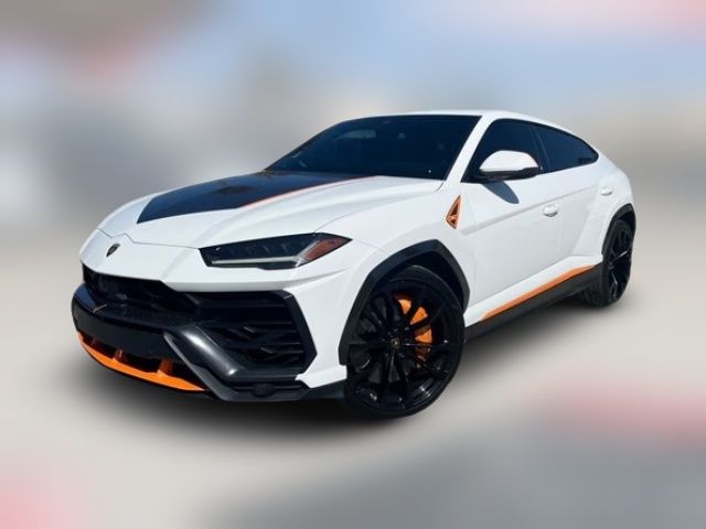 2019 Lamborghini Urus Base