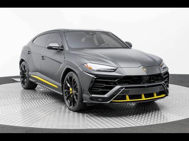 2019 Lamborghini Urus Base