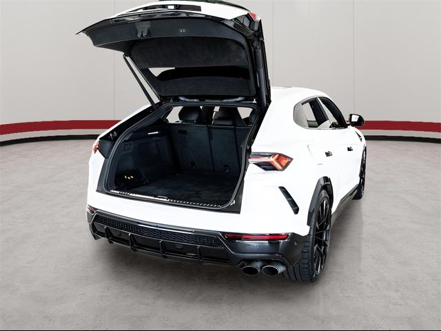 2019 Lamborghini Urus Base