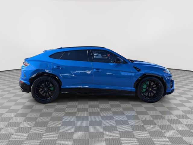 2019 Lamborghini Urus Base