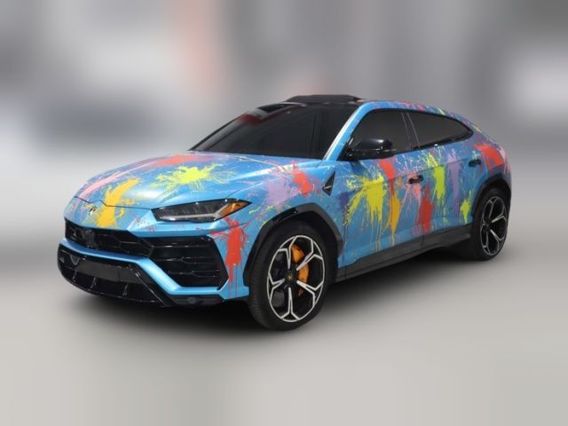 2019 Lamborghini Urus Base