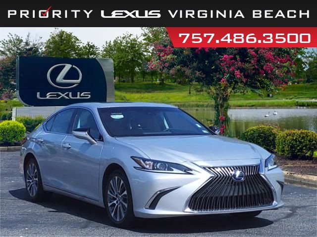 2019 Lexus ES 