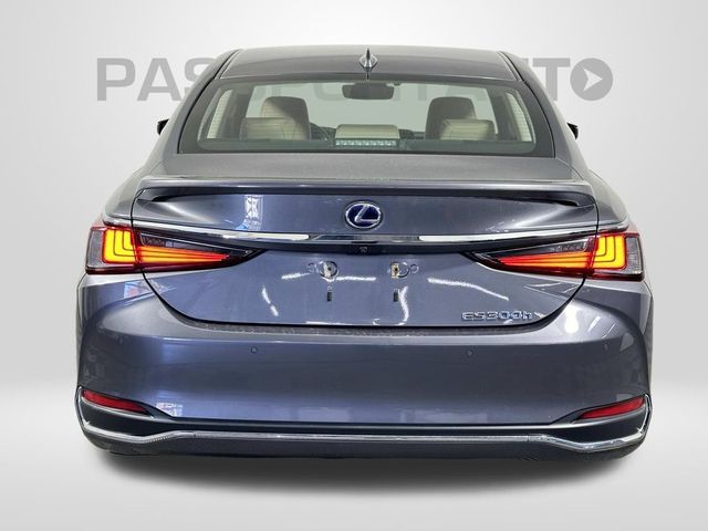 2019 Lexus ES 300h