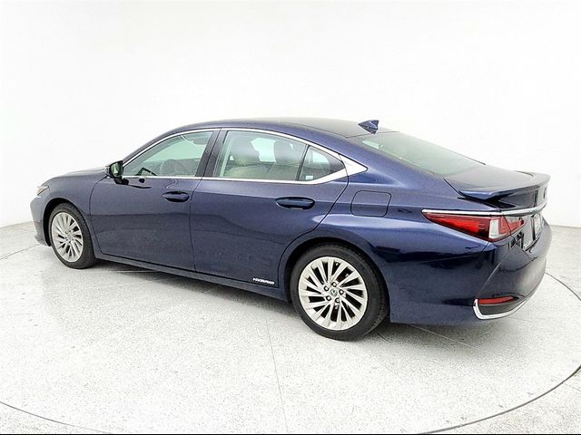 2019 Lexus ES 300h