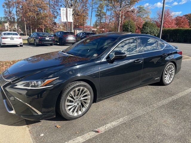 2019 Lexus ES 300h