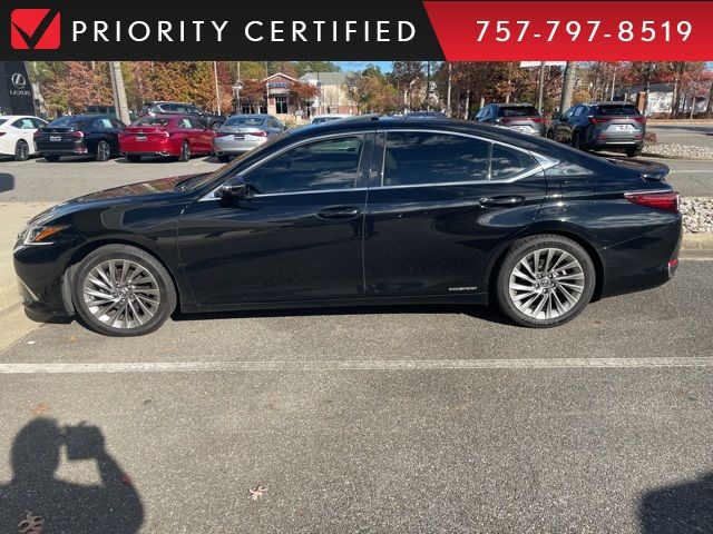 2019 Lexus ES 300h