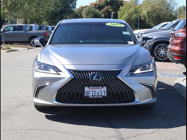 2019 Lexus ES 300h