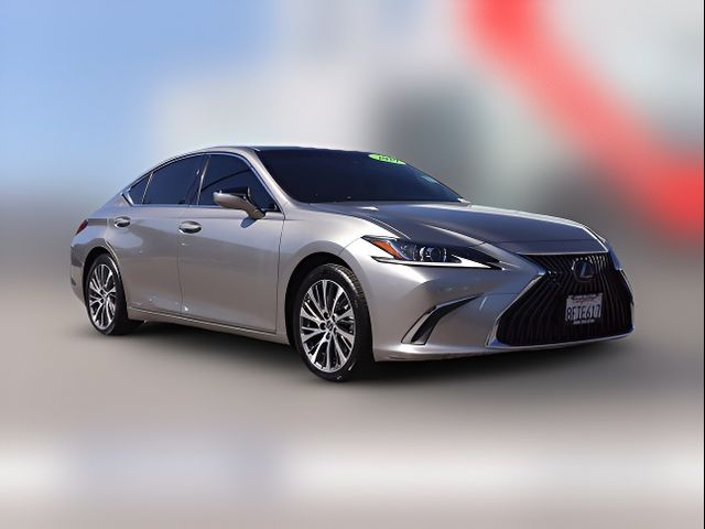 2019 Lexus ES 300h