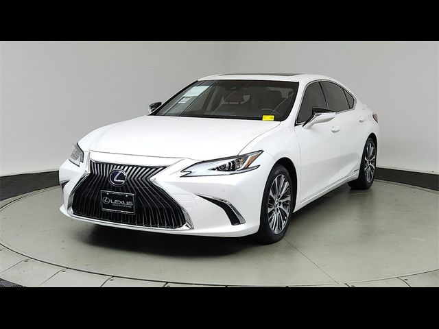 2019 Lexus ES 300h