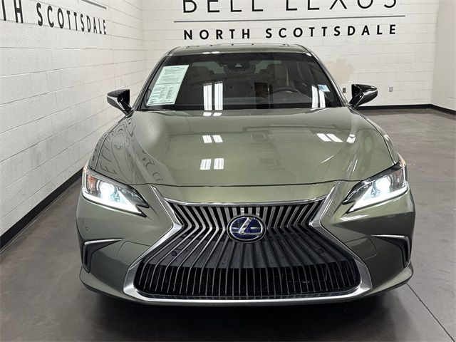 2019 Lexus ES 300h