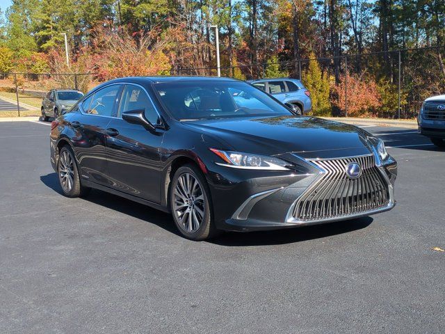 2019 Lexus ES 300h