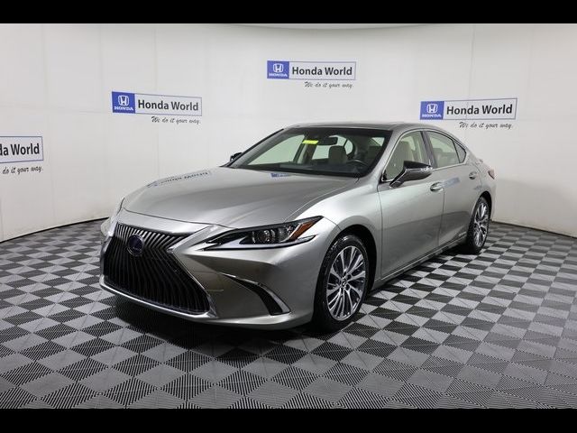 2019 Lexus ES 300h