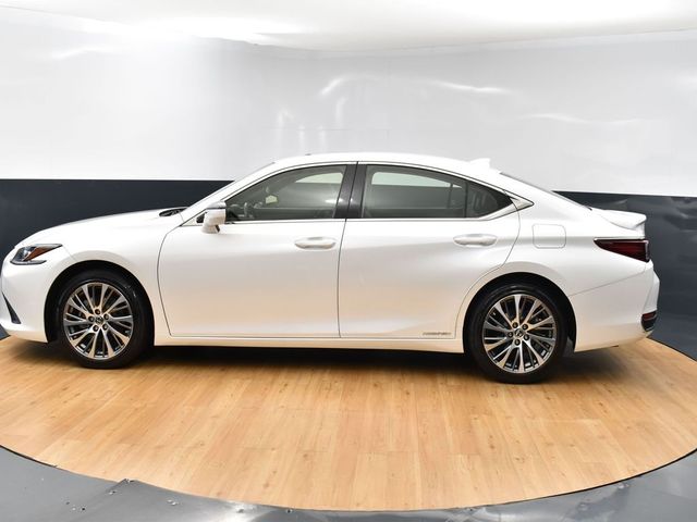 2019 Lexus ES 