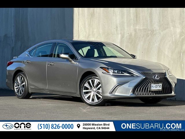 2019 Lexus ES 300h