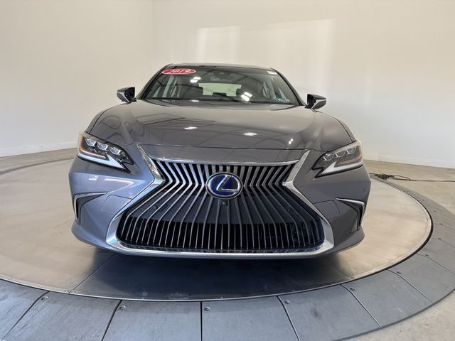 2019 Lexus ES 300h