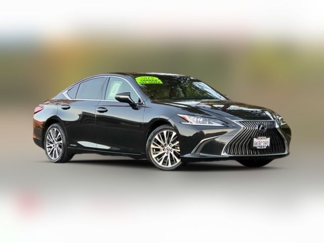 2019 Lexus ES 300h