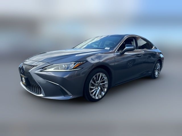 2019 Lexus ES 300h Luxury