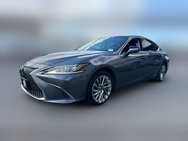 2019 Lexus ES 300h Luxury