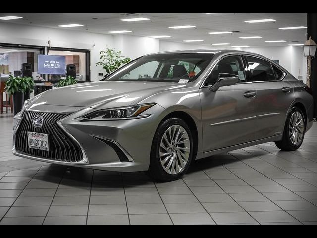 2019 Lexus ES 