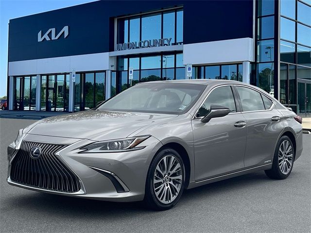 2019 Lexus ES 300h Luxury