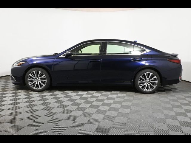 2019 Lexus ES 300h Luxury