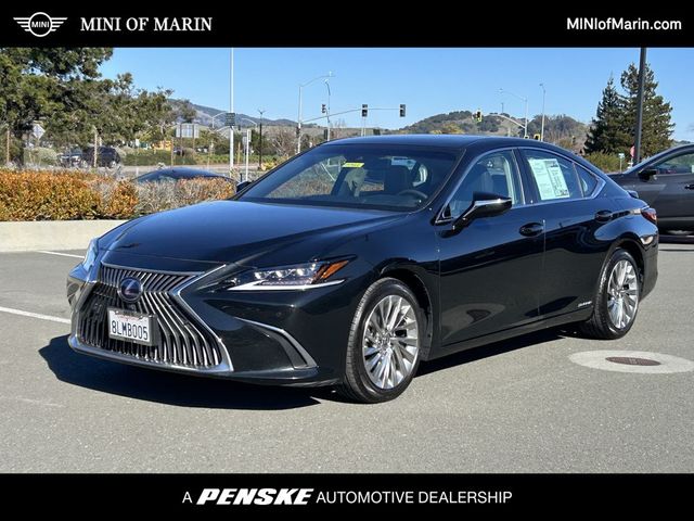 2019 Lexus ES 300h Ultra Luxury