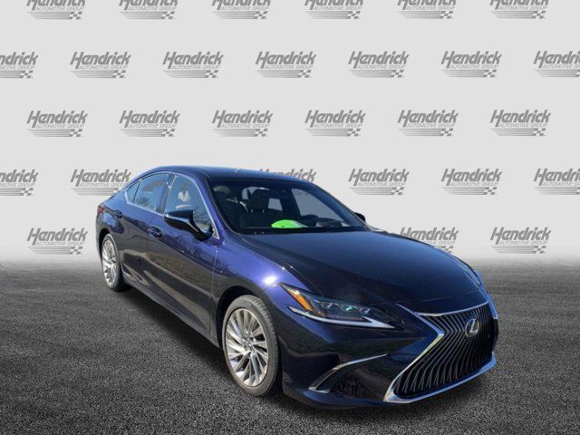 2019 Lexus ES 300h Ultra Luxury