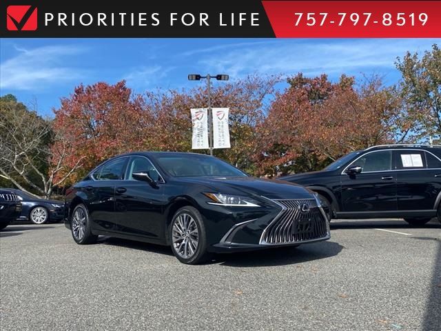 2019 Lexus ES 