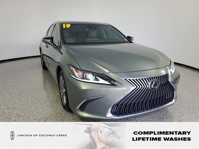 2019 Lexus ES 350