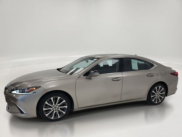 2019 Lexus ES 