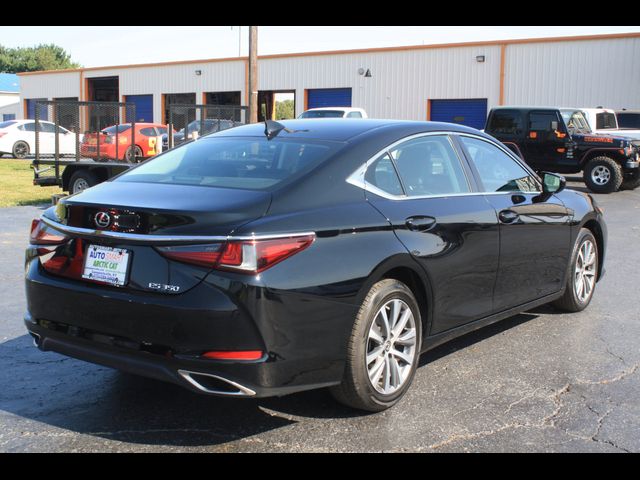 2019 Lexus ES 